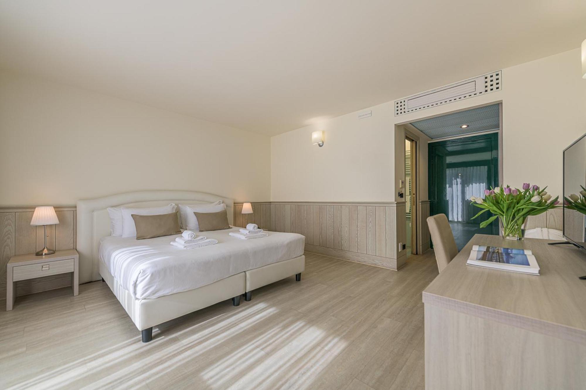 Hotel Golf Inn Lignano Sabbiadoro Luaran gambar